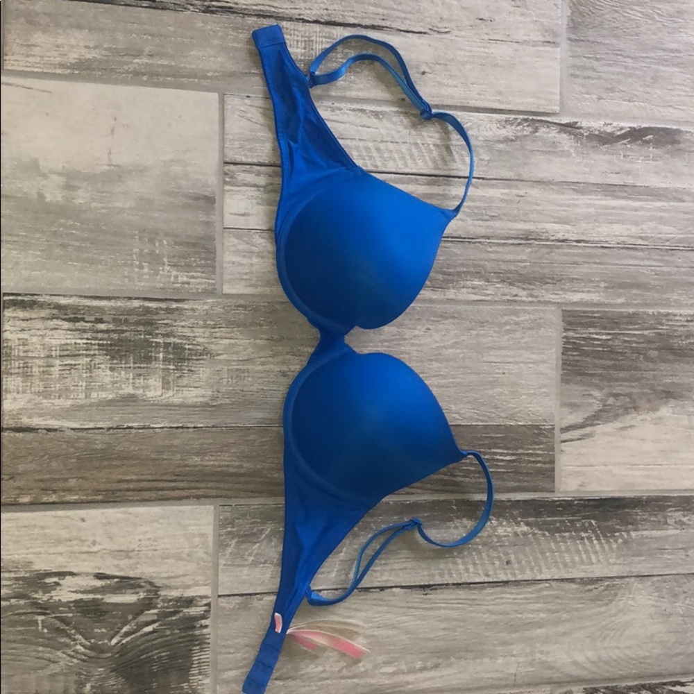 32D Blue PINK Victoria Secret bra